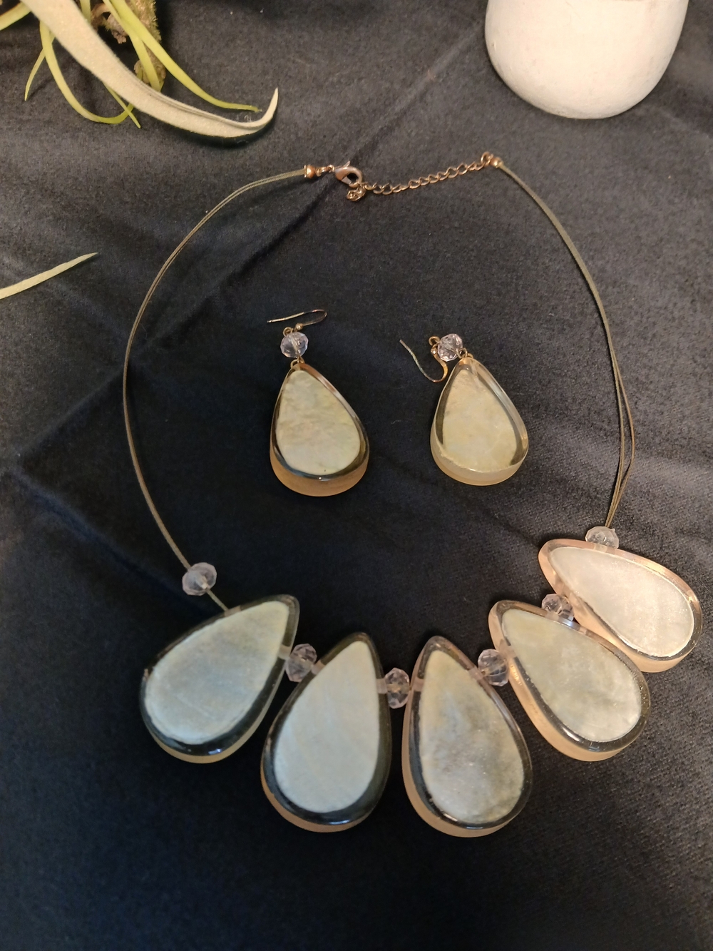 Gold Teardrop Statement Necklace and Earrings Set - Pale Ivory